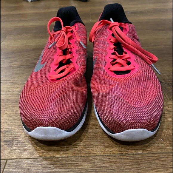 Nike Running Shoes - Picture 2 of 10